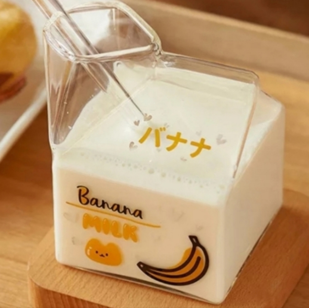 Brand new🍌banana milk glass/creamer